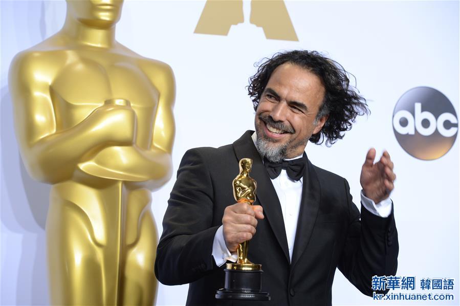 （国际）亚历杭德罗·伊尼亚里图获第88届奥斯卡最佳导演奖