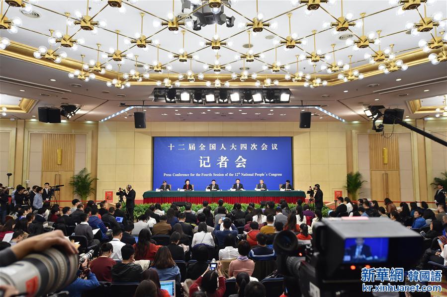 （两会）（3）国资委主任肖亚庆等就“国企改革”答记者问