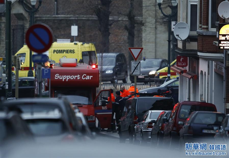 （国际）（3）比利时警方与巴黎恐袭嫌疑人发生交火