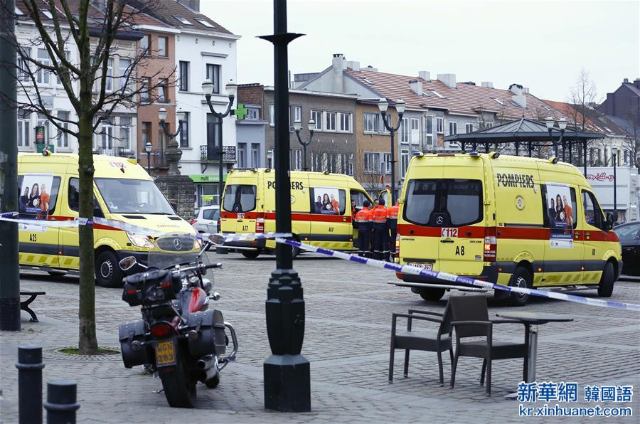 （国际）（4）比利时警方与巴黎恐袭嫌疑人发生交火
