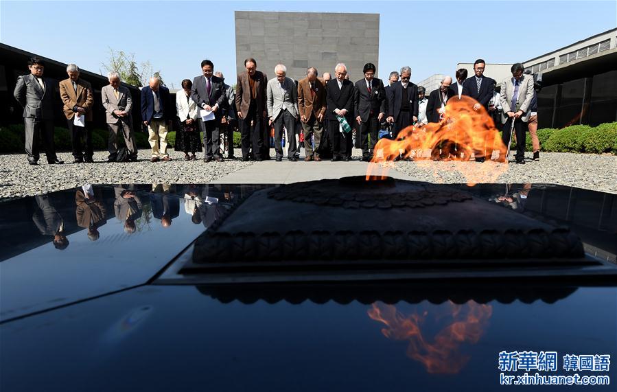 （社会）（1）日本植树访华团持续31年悼念南京大屠杀遇难者