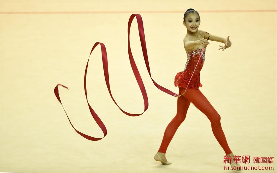 （体育）（9）艺术体操——全国冠军赛：栗慧琳获少年个人全能冠军