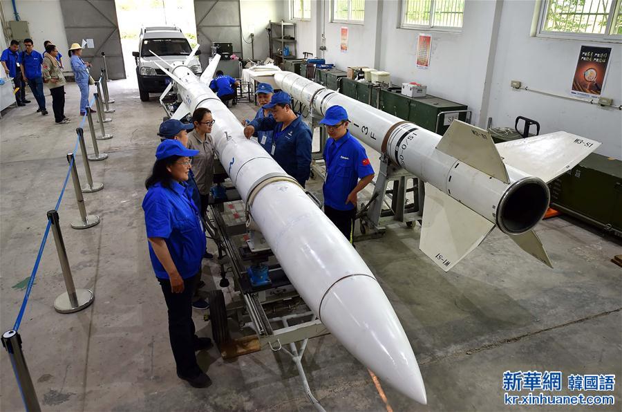 （科技）（3）中国成功发射“鲲鹏-1B”探空火箭