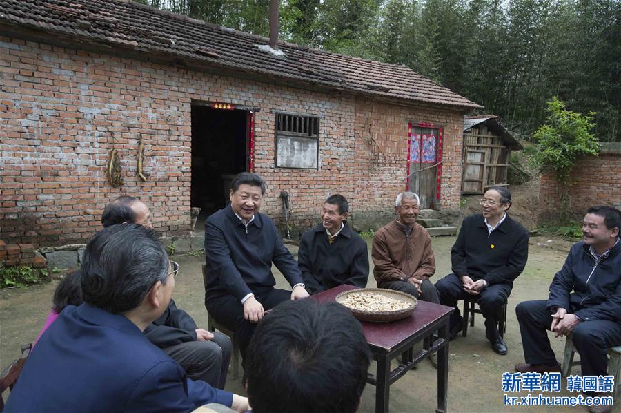 （时政）（1）习近平在安徽调研