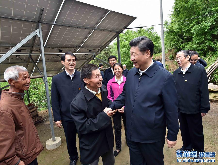 （时政）（9）习近平在安徽调研