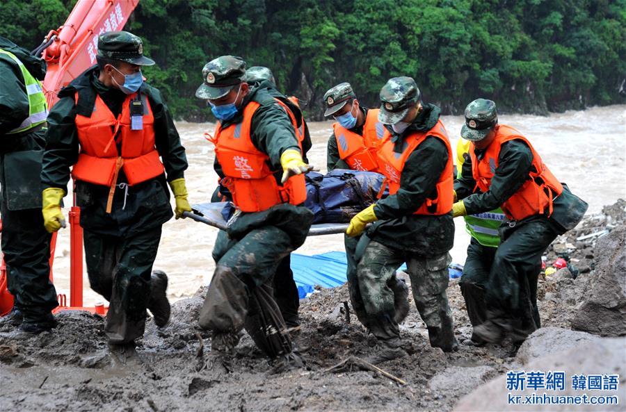 #（福建泰宁山体滑坡）（2）福建泰宁泥石流灾害搜救继续 仍有1人失联