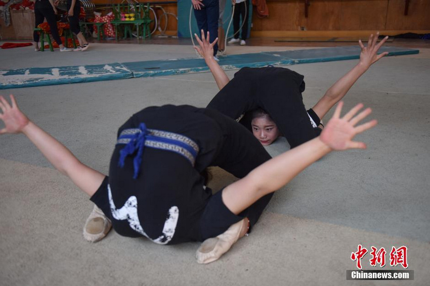 图片故事：柔术女孩的台下艰辛【5】