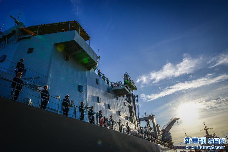 （国际）（3）中国海军第二十二批护航编队开始访问南非