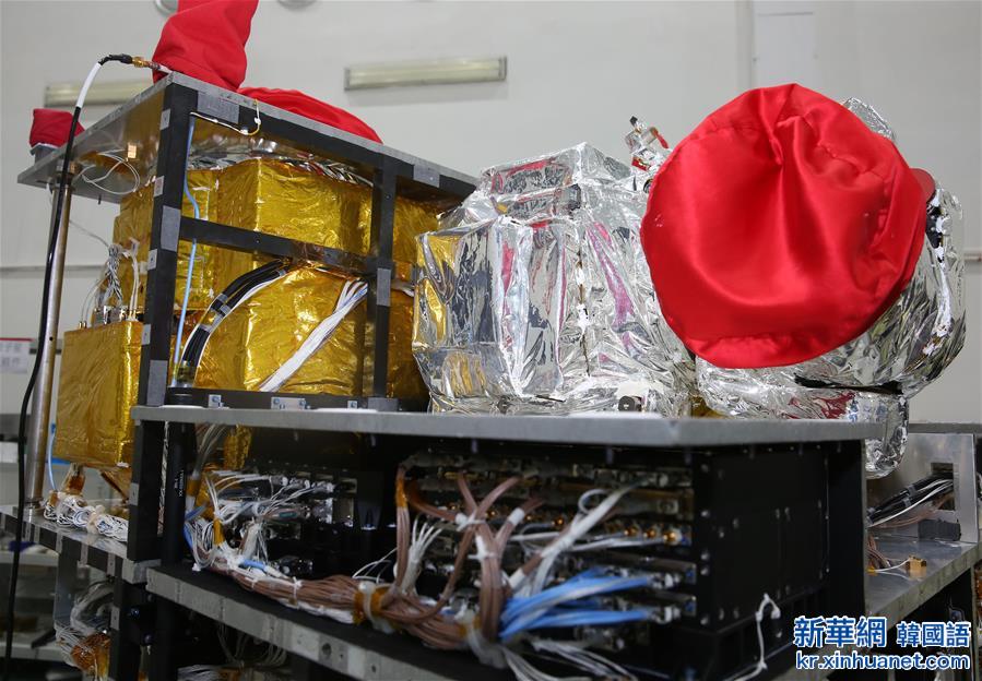 （科技）（1）中国首个量子卫星探秘
