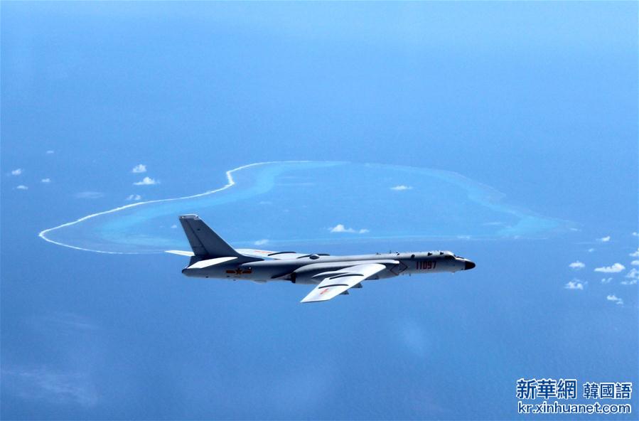 （新华视点·图片版）（1）中国空军航空兵赴南海常态化战斗巡航