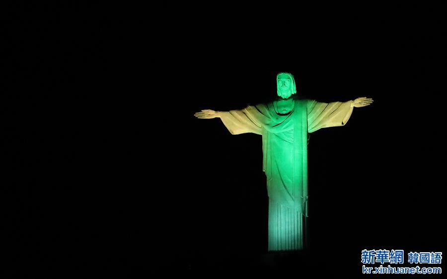 （里约奥运会）（8）耶稣像换装迎奥运