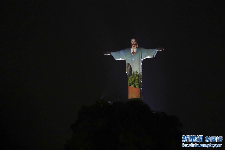 （里约奥运会）（9）耶稣像换装迎奥运