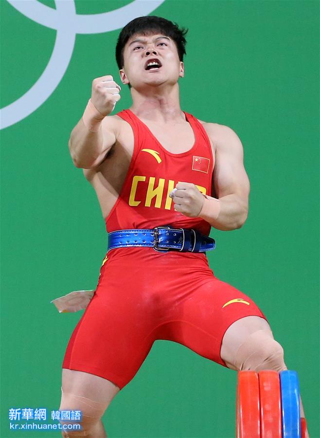 （裏約奧運會·奪冠一刻）（5）舉重——男子56公斤級：龍清泉奪冠