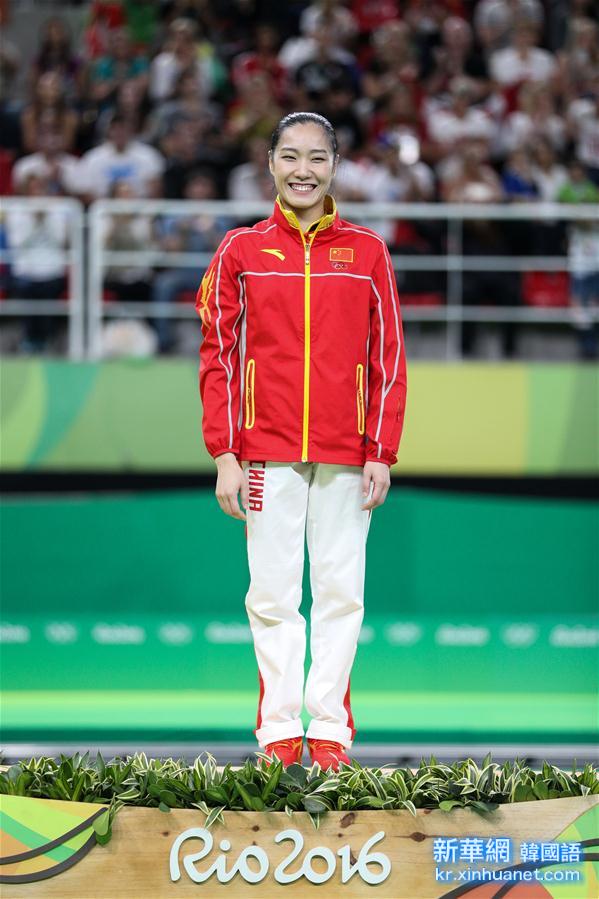 （裏約奧運會·領獎臺）（3）蹦床——中國選手李丹獲得女子銅牌