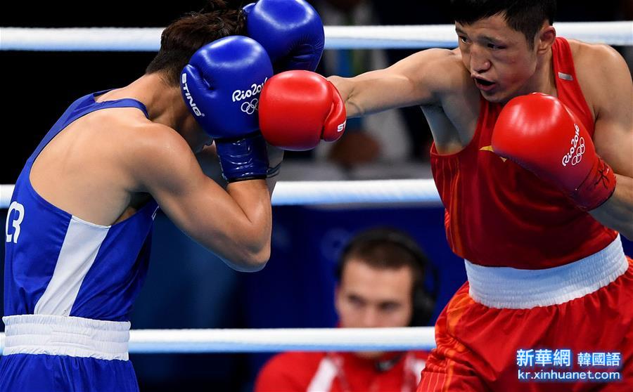（里约奥运会）（6）拳击——男子56公斤级预赛：中国选手张家玮获胜