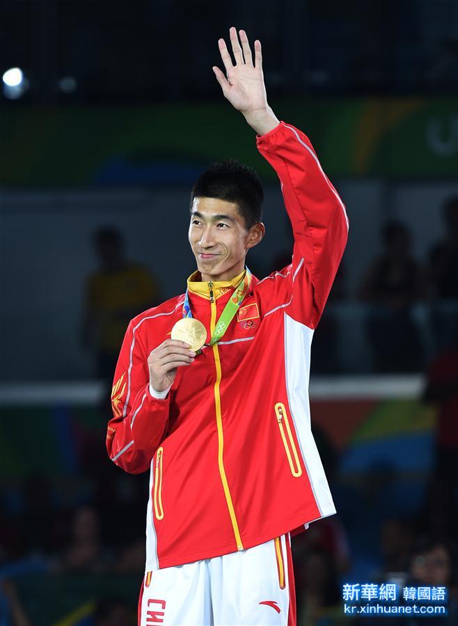 （里约奥运会·领奖台）（2）跆拳道——男子58公斤级：赵帅摘金