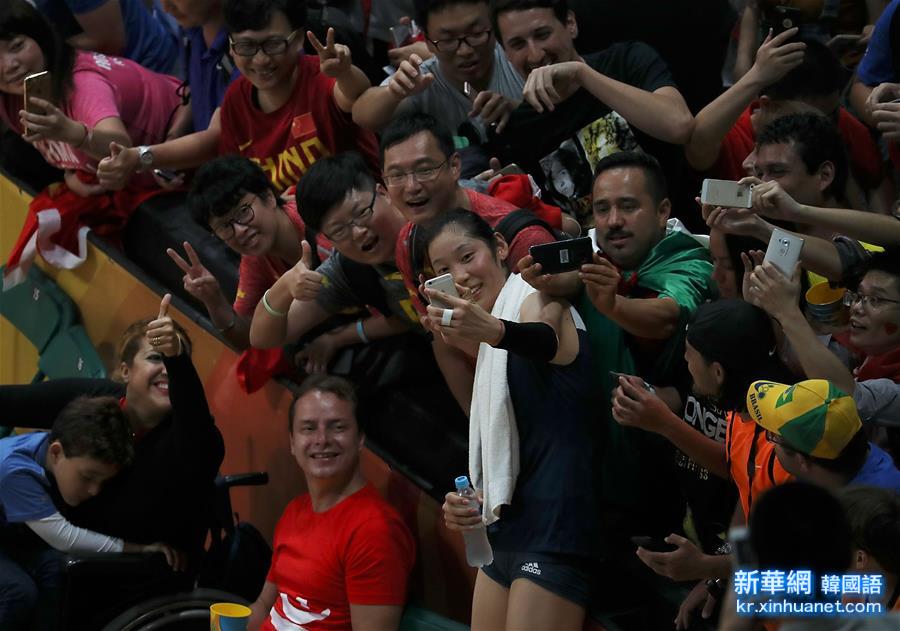 （里约奥运会）（41）排球——女排：中国队挺进决赛