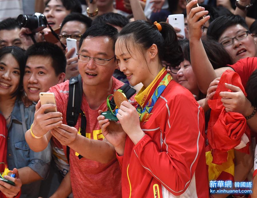 （里约奥运会·领奖台）（35）排球——中国女排夺冠