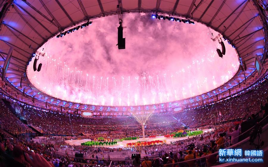 （里约奥运会）里约奥运会闭幕式举行