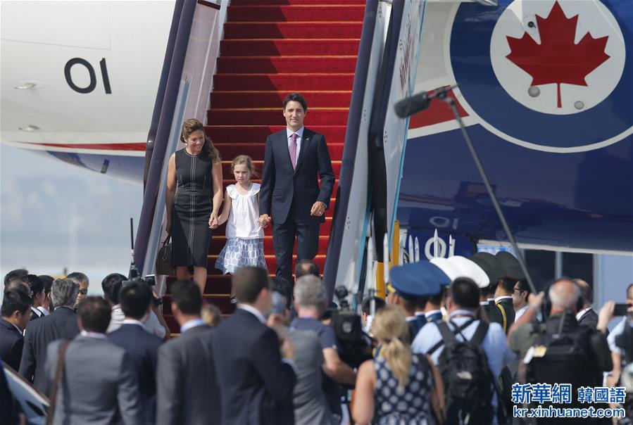 （杭州G20·XHDW）加拿大总理特鲁多抵达杭州