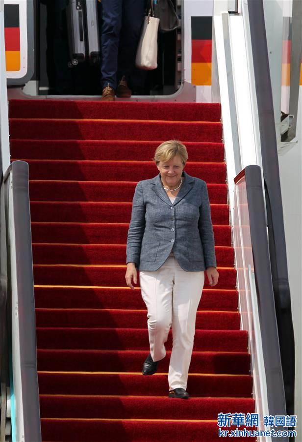（杭州G20·XHDW）（3）德国总理默克尔抵达杭州