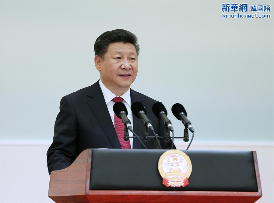 （杭州G20·时政）（2）习近平和彭丽媛欢迎出席二十国集团领导人杭州峰会的外方代表团团长及所有嘉宾