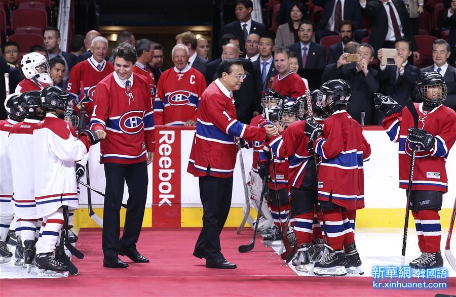 （XHDW）李克强与加拿大总理特鲁多共同到访蒙特利尔“加拿大人”冰球队
