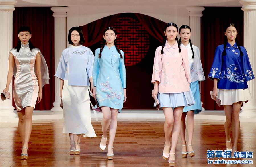 （文化）（7）中国国际时装周拉开帷幕