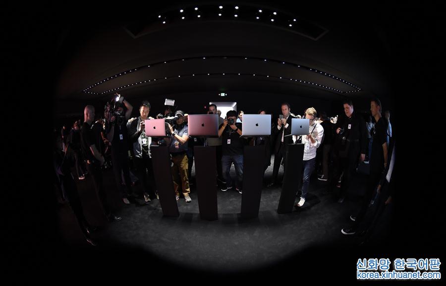 （国际）（2）苹果公司发布新一代Macbook Pro等产品
