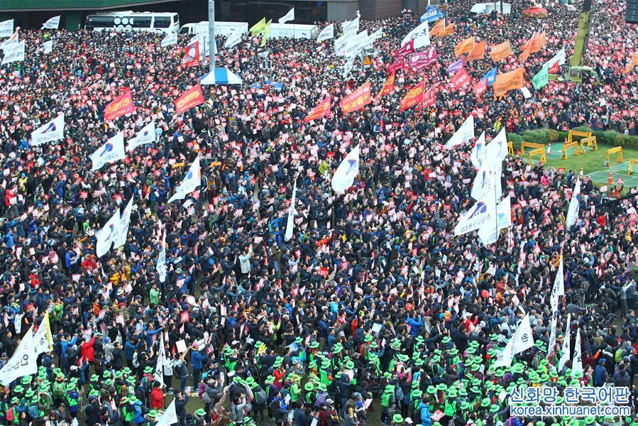 （XHDW）（8）韩国数十万民众集会要求朴槿惠下台