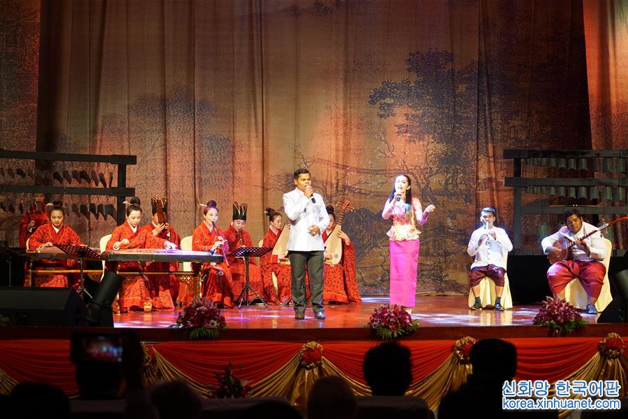（国际）柬埔寨举办2017“欢乐春节”文艺演出