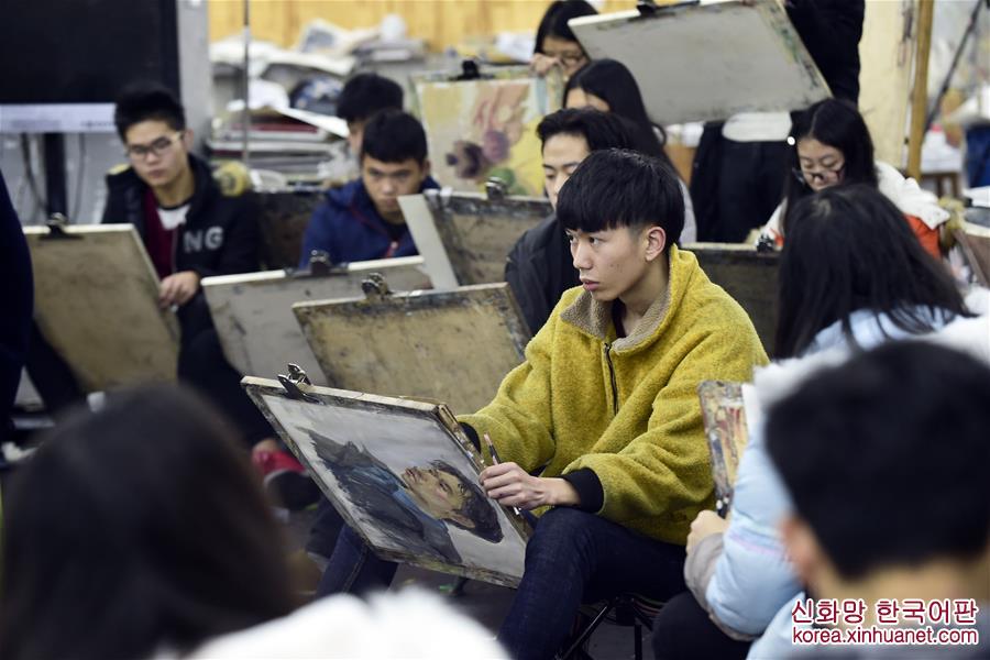 #（教育）（2）杭州：艺考生春节备考忙