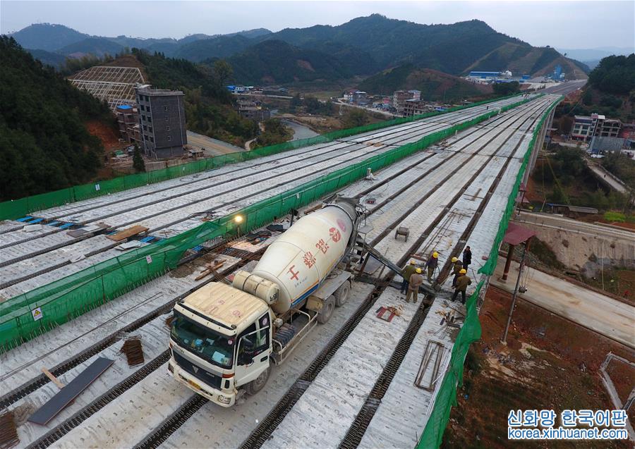 （经济）（5）广西“十三五”期间高速公路里程将达7000公里