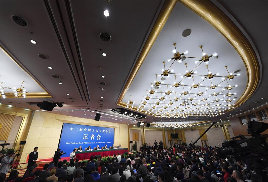 （两会）（7）中国人民银行行长周小川等就“金融改革与发展”答记者问