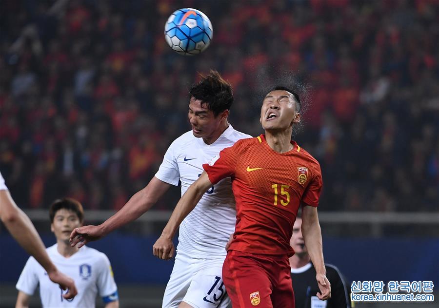 （体育）（46）足球——世预赛：中国队战胜韩国队