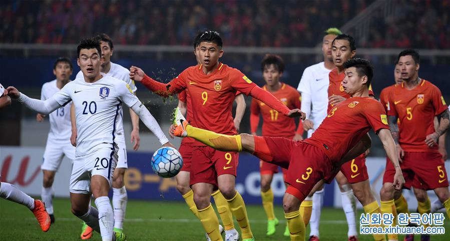 （体育）（50）足球——世预赛：中国队战胜韩国队