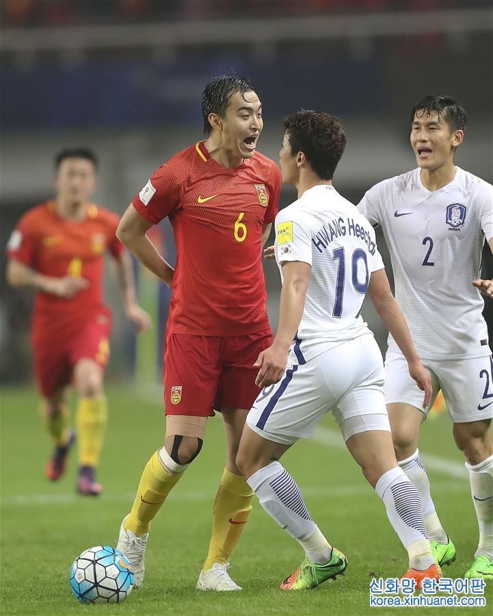 （体育）（25）足球——世预赛：中国队战胜韩国队