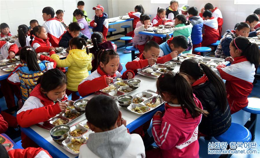 （教育）（7）藏乡学子的多彩校园生活