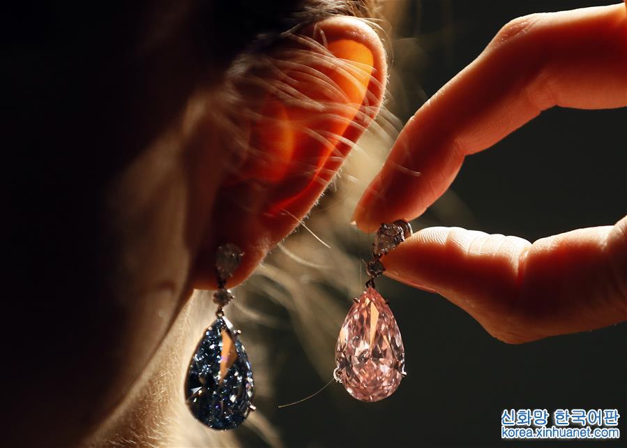 [7]（外代二线）苏富比将拍卖钻石耳环