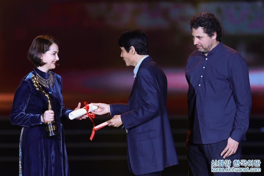 （北京电影节）（2）第七届北京国际电影节“天坛奖”各奖项揭晓