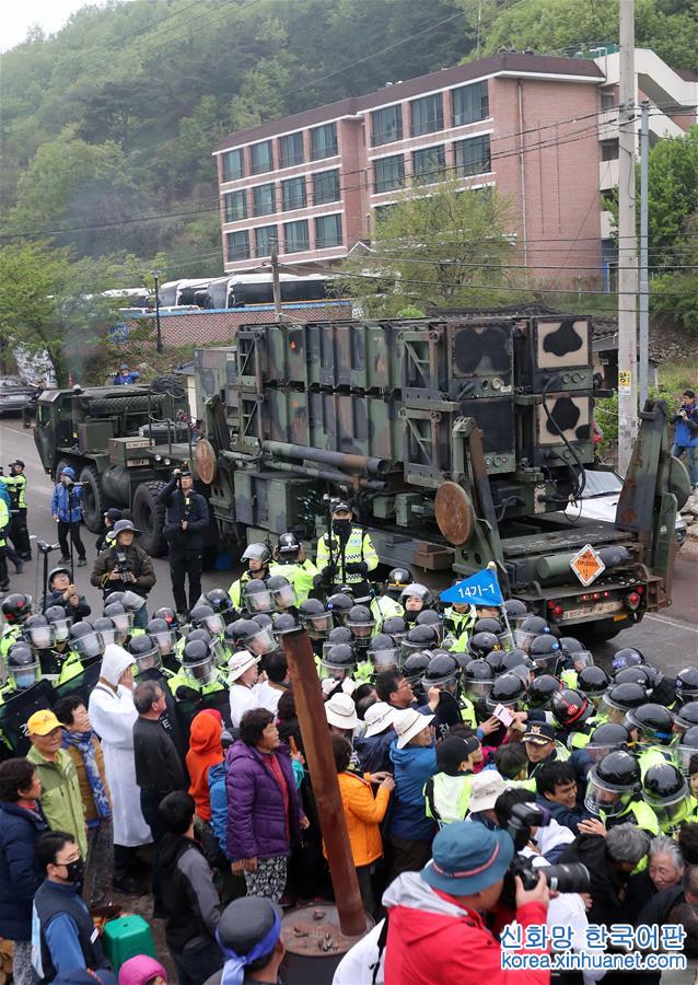 （国际）（7）“萨德”部分装备在韩部署　警方与当地居民发生冲突