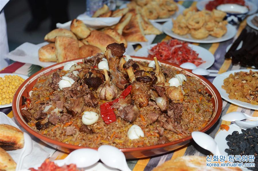 （一带一路·好味道）（5）乌兹别克斯坦传统美食——抓饭