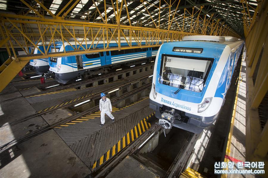 （一带一路·好项目）（1）中国铁路装备助力阿根廷完善交通运输网络 
