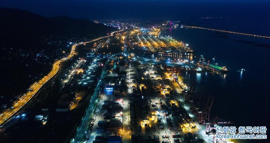 （一带一路·好通道）（8）江苏连云港：新亚欧大陆桥重要海陆转换枢纽