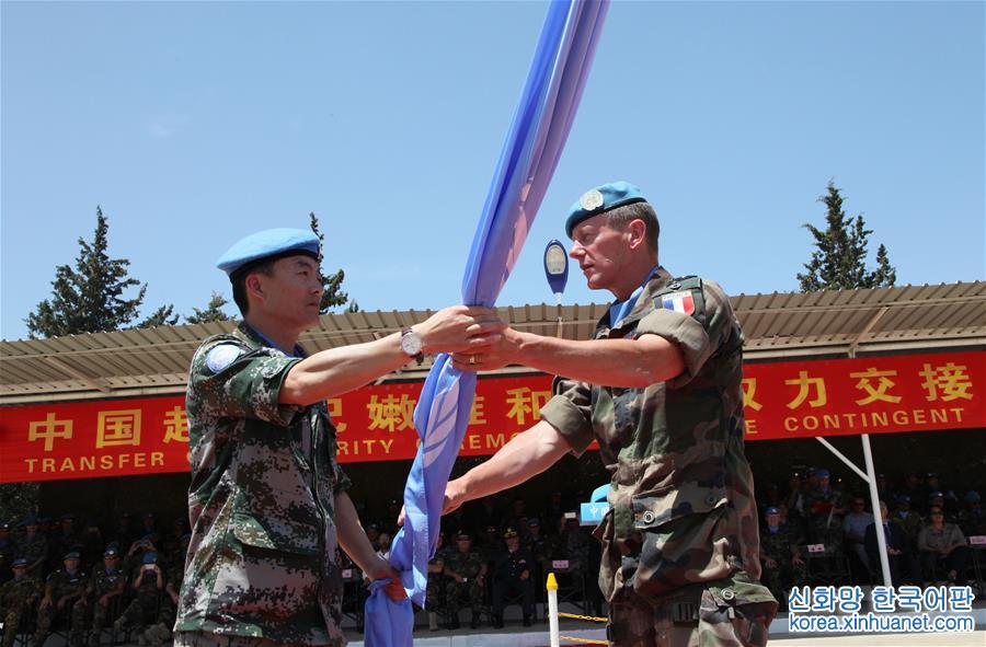 （国际）（1）中国赴黎维和部队完成第15次轮换交接
