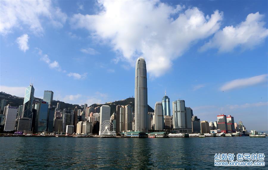 （香港回歸二十周年·香港之美·圖文互動）（7）“亞洲國際都會”依然活力澎湃
