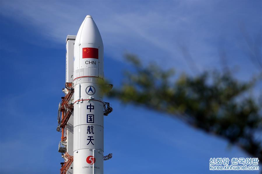 #（科技）（5）第二发长征五号大火箭完成垂直转运 将于7月初发射