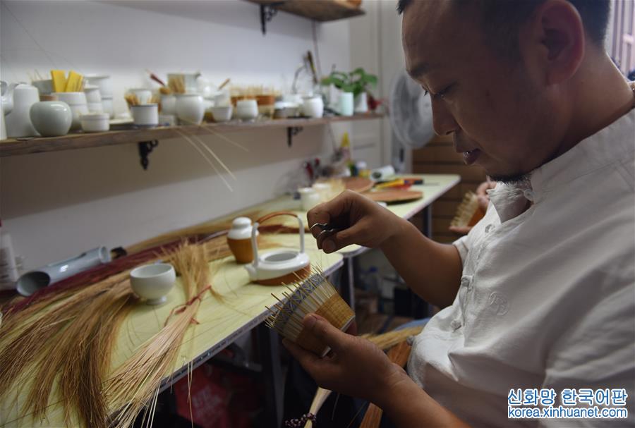 （文化）（2）景德镇：传统手工制瓷得到传承和发展
