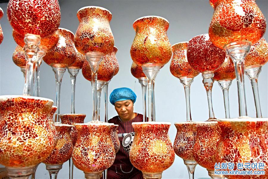 #（經濟）（1）山東沂源：玻璃制品俏銷“一帶一路”沿線國家