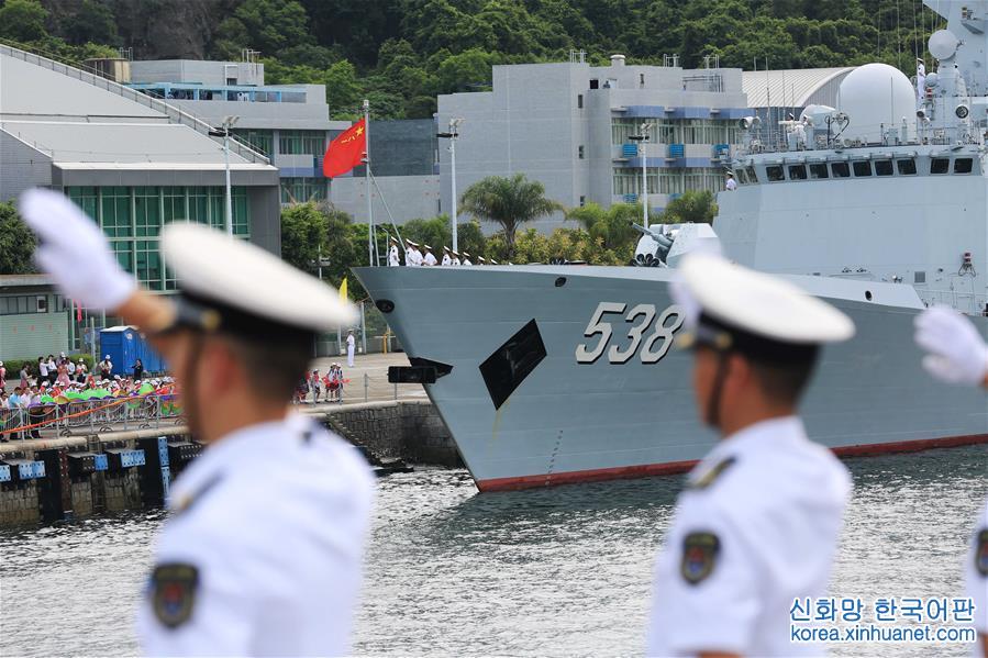 （XHDW）（6）海军航母编队抵达香港